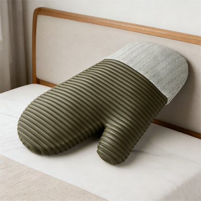 Extra Long Silicone Oven Mitts, Heat Resistant Kitchen Gloves with Non-Slip Striped Design, Soft Cotton Lining and Hanging Loop for Baking Grilling